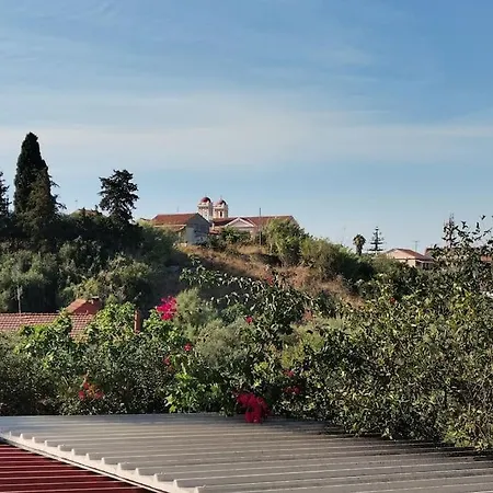 Casa de Férias Kantouni Mezamor *