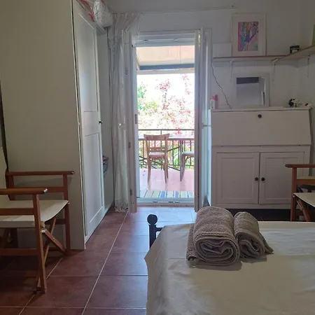 Casa de Férias Kantouni Mezzamorto
