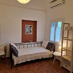 Semesterbostad Kantouni Mezamor Lefkimmi (Corfu)