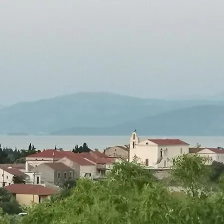 Kantouni Mezzamorto
