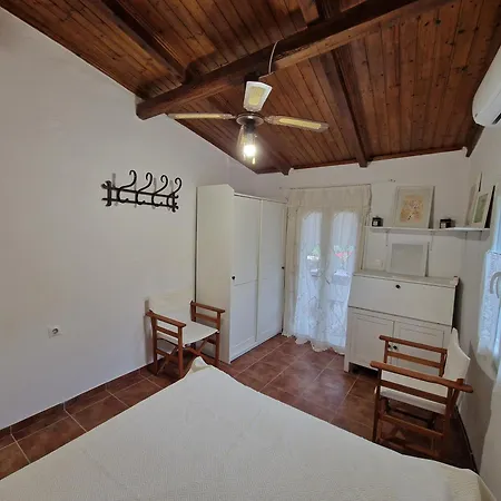 Rizes Kantouni Semesterbostad Lefkimmi (Corfu)