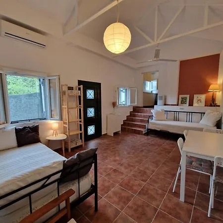 Kantouni Mezamor * Λευκίμμη